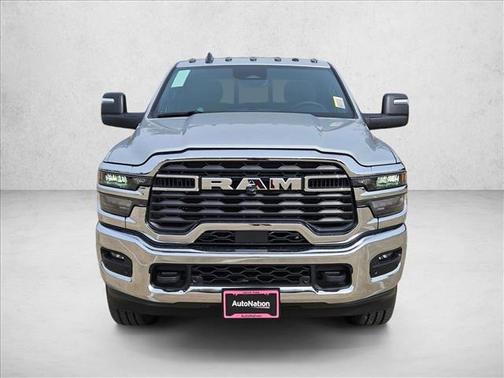2026 RAM 2500 Tradesman Crew Cab 4x4 6'4' Box