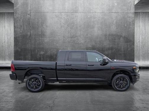 2025 RAM 2500 Laramie Crew Cab 4x4 6'4' Box