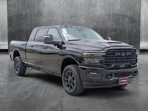 2025 RAM 2500 Laramie Crew Cab 4x4 6'4' Box