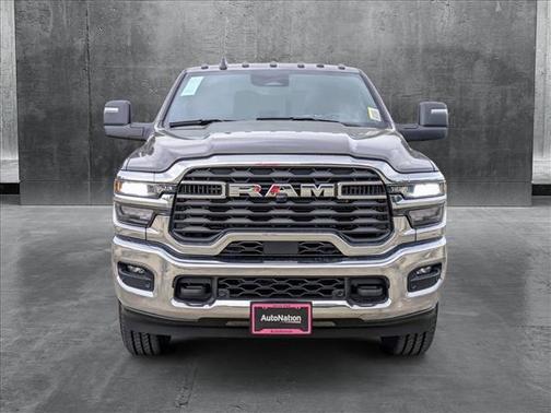 2025 RAM 2500 Tradesman Crew Cab 4x4 6'4' Box