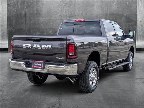 2025 RAM 2500 Tradesman Crew Cab 4x4 6'4' Box
