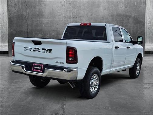 2025 RAM 2500 Tradesman Crew Cab 4x4 6'4' Box