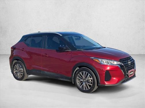 2022 Nissan Kicks SV