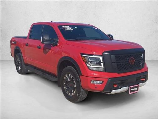 2024 Nissan Titan PRO-4X