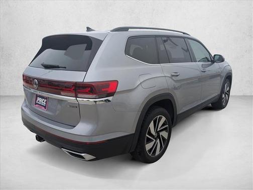 Silver 2025 Volkswagen Atlas 2.0T SE w/Technology 4MOTION