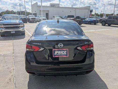 Super Black 2021 Nissan Versa 1.6 S