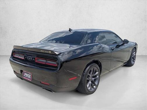Pitch Black Clearcoat 2023 Dodge Challenger R/T Scat Pack