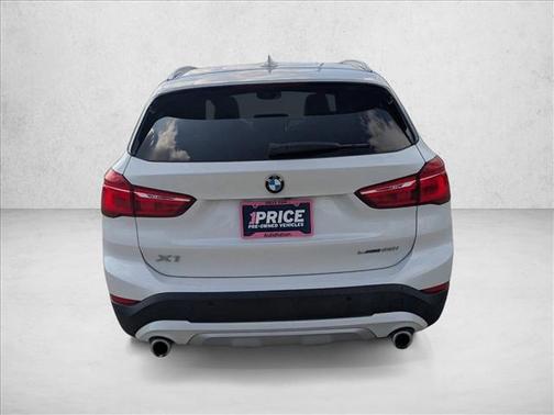 Alpine White 2022 BMW X1 sDrive28i