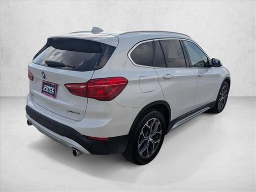 Alpine White 2022 BMW X1 sDrive28i