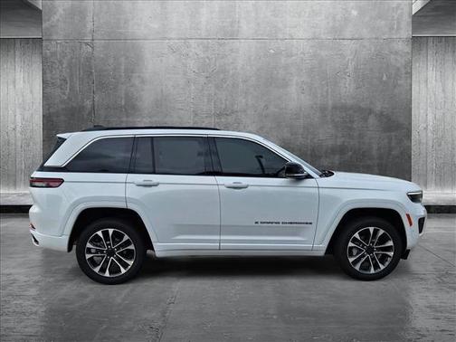 2025 Jeep Grand Cherokee Overland