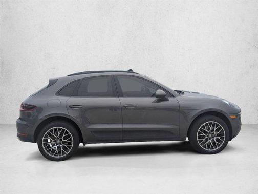Volcano Grey Metallic 2018 Porsche Macan Macan