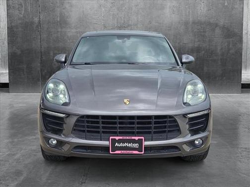 2018 Porsche Macan Base