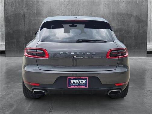 2018 Porsche Macan Base