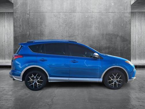 2016 Toyota RAV4 SE