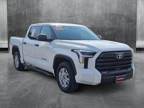2022 Toyota Tundra SR5