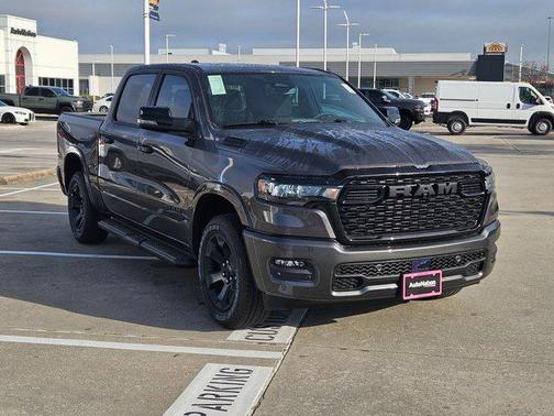 Granite Crystal Metallic Clearcoat 2026 RAM 1500 Big Horn/Lone Star