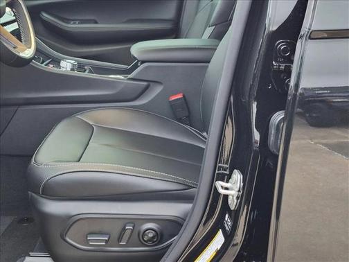 Diamond Black Crystal Pearlcoat 2026 Jeep Grand Cherokee L Limited