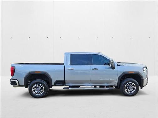 2024 GMC Sierra 2500 SLT