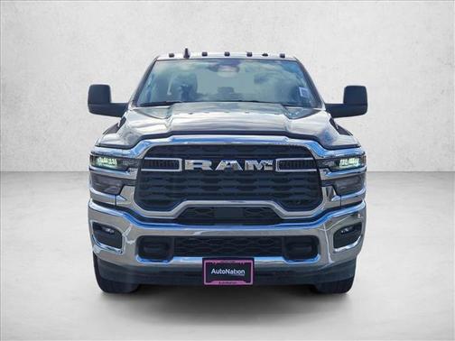 2025 RAM 2500 Tradesman Crew Cab 4x4 6'4' Box