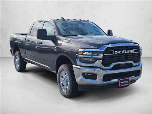 2025 RAM 2500 Tradesman Crew Cab 4x4 6'4' Box