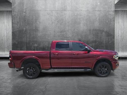 2020 RAM 2500 Laramie Crew Cab 4X4 6'4' Box