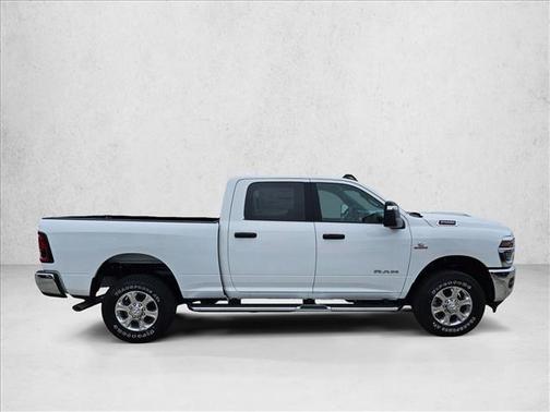 Bright White Clearcoat 2026 RAM 2500 Lone Star Crew Cab 4x4 6'4' Box