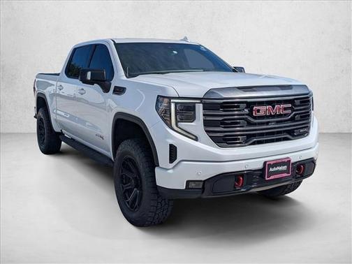 Summit White 2022 GMC Sierra 1500 AT4