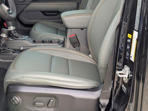 2026 Jeep Gladiator Mojave X 4x4