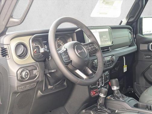 Black Clearcoat 2026 Jeep Gladiator Mojave X 4x4