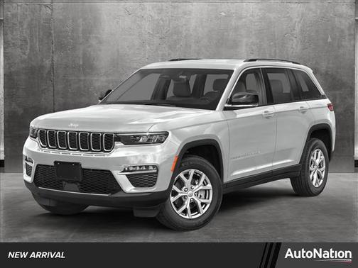 2023 Jeep Grand Cherokee Summit