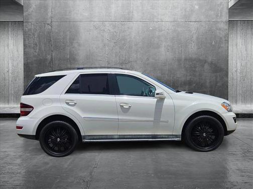 2011 Mercedes-Benz M-Class 4MATIC