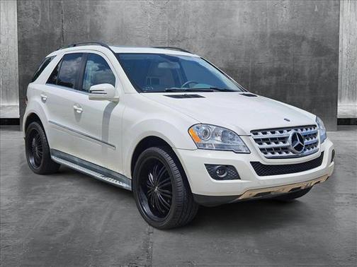 2011 Mercedes-Benz M-Class 4MATIC