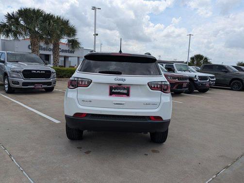 Bright White Clearcoat 2026 Jeep Compass Limited
