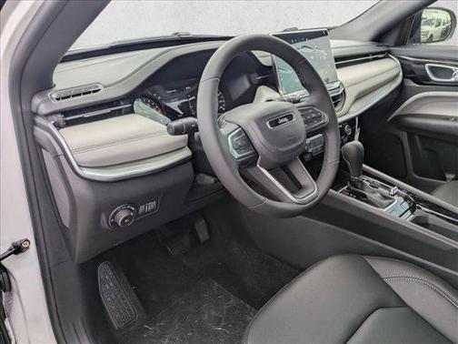 Bright White Clearcoat 2026 Jeep Compass Limited