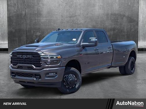 2025 RAM 3500 Laramie Crew Cab 4x4 8' Box