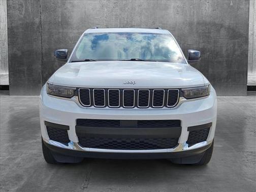 2021 Jeep Grand Cherokee L Laredo
