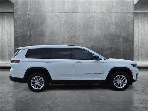 2021 Jeep Grand Cherokee L Laredo
