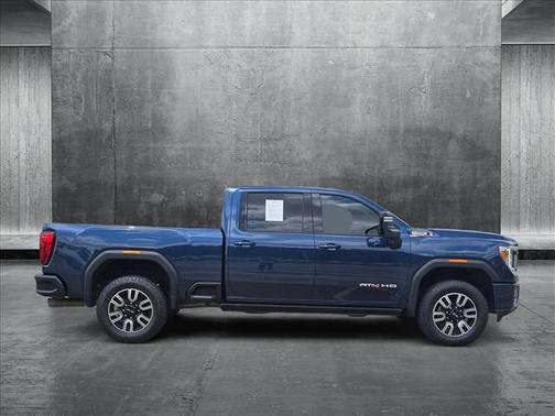 2023 GMC Sierra 2500 AT4