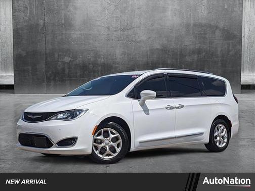 2020 Chrysler Pacifica Touring-L Plus