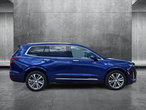 2023 Cadillac XT6 Premium Luxury AWD