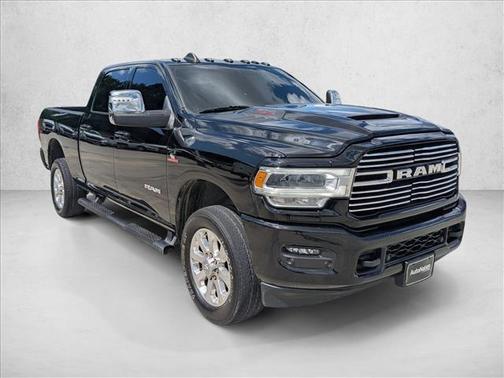 Diamond Black Crystal Pearlcoat 2024 RAM 2500 Laramie Crew Cab 4x4 6'4' Box