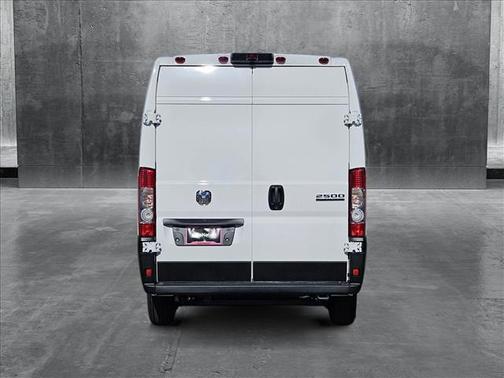 2025 RAM ProMaster 2500 Tradesman