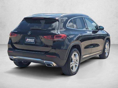 Night Black 2022 Mercedes-Benz GLA 250 Base