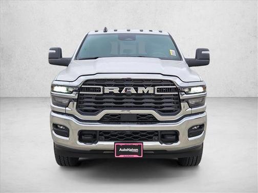 2026 RAM 2500 Tradesman Crew Cab 4x4 6'4' Box