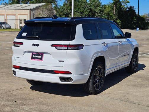 2025 Jeep Grand Cherokee L Summit