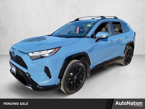 2023 Toyota RAV4 Hybrid SE