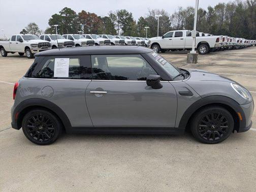 2023 MINI Hardtop Cooper