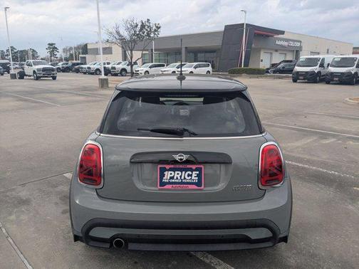 2023 MINI Hardtop Cooper