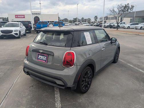 2023 MINI Hardtop Cooper