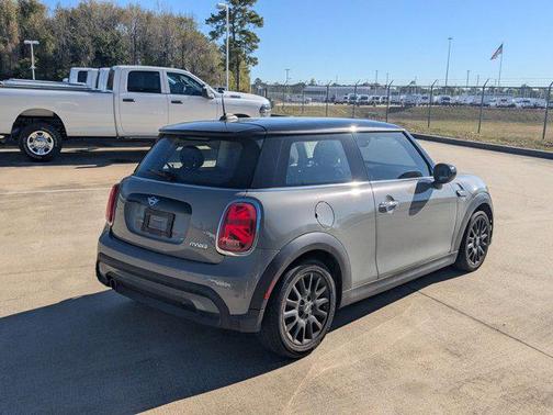 2023 MINI Hardtop Cooper